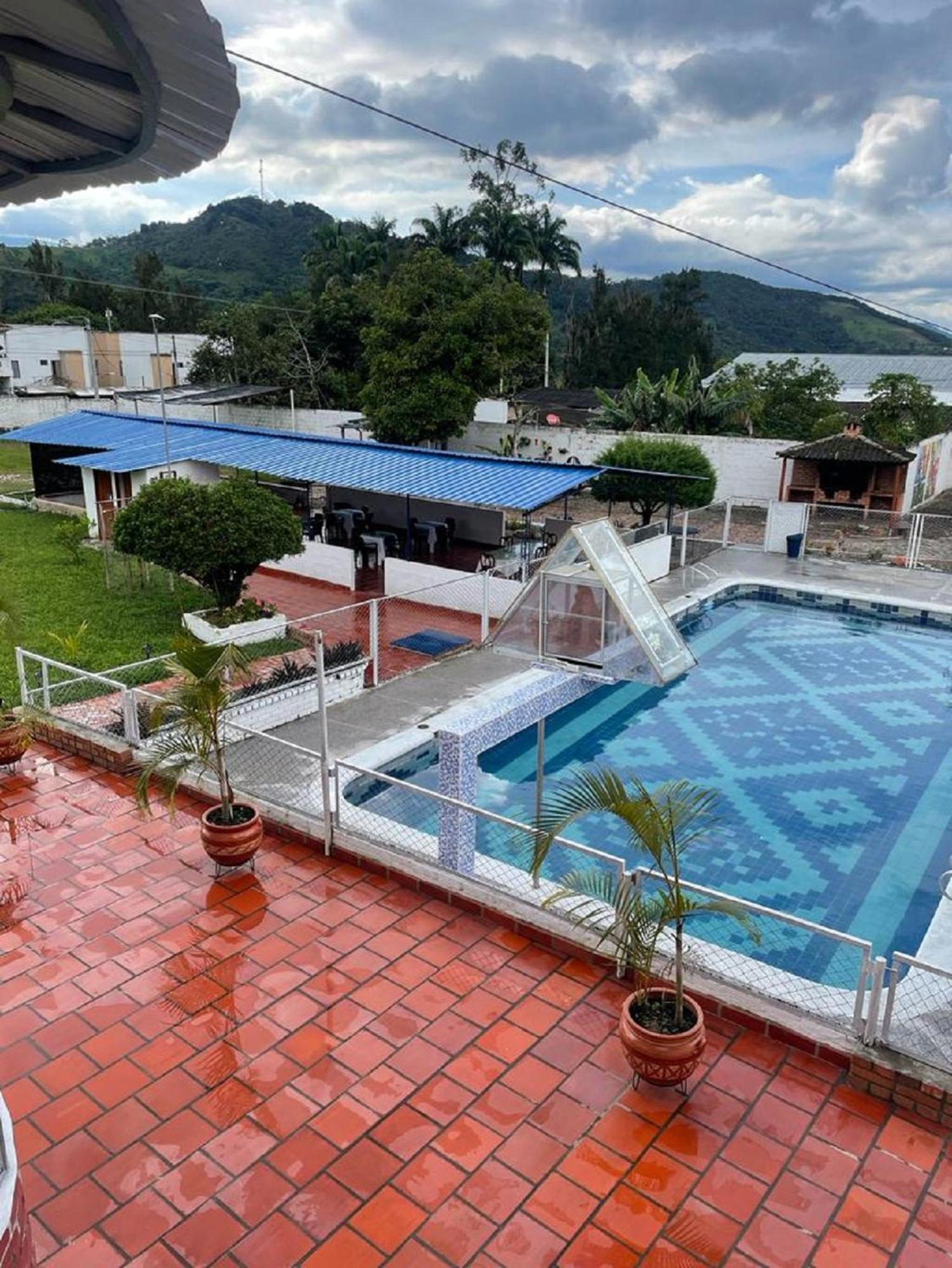 Hotel La Casona Chinácota Dış mekan fotoğraf
